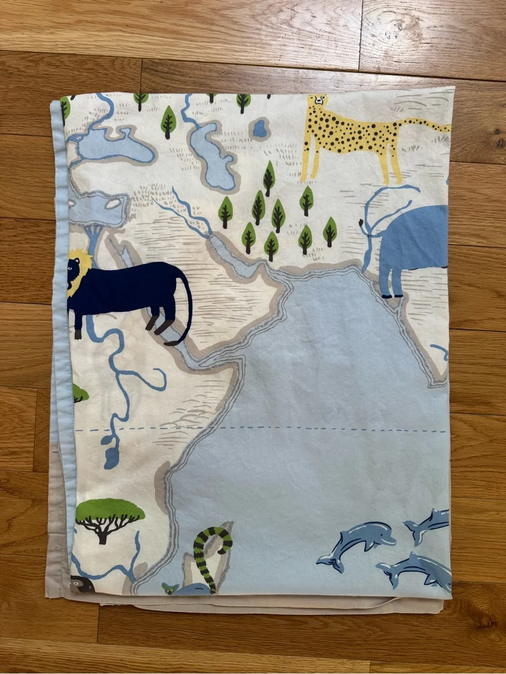 Pottery Barn Kids World Map Animals Shower Curtain 72x72 Cotton Blue